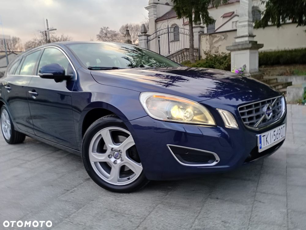 Volvo V60 T4 Edition - 35