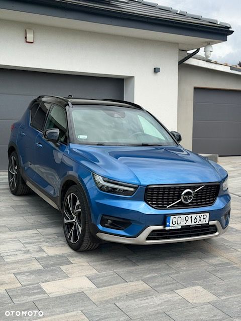 Volvo XC 40 T3 R-Design - 4