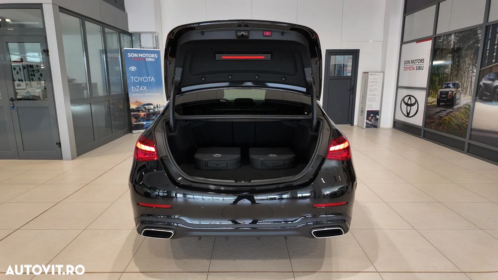 Mercedes-Benz C 300 e 9G-TRONIC AMG Line - 38