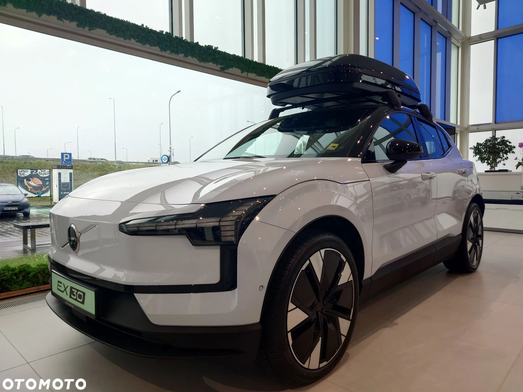 Volvo EX30 69kWh Twin Motor Ultra - 1
