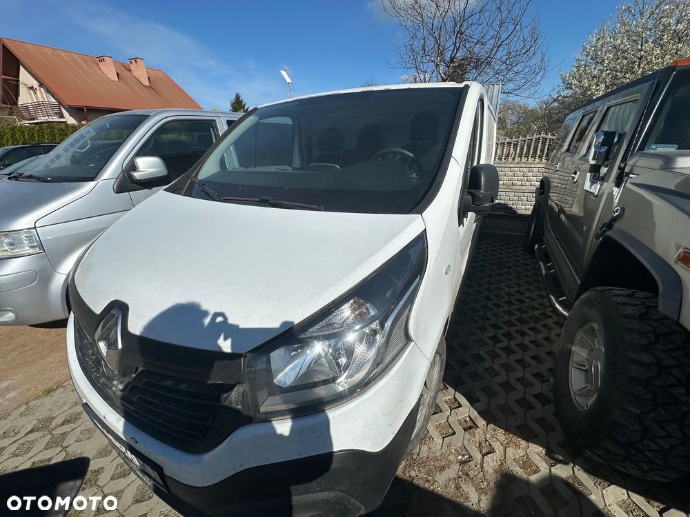 Renault Trafic - 2