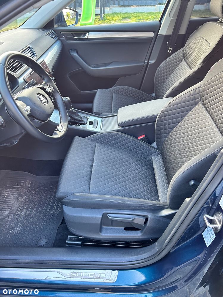 Skoda Superb 2.0 TDI Ambition DSG7 - 20