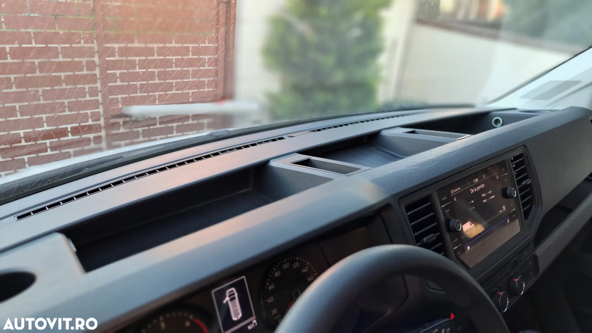Volkswagen Crafter - 23