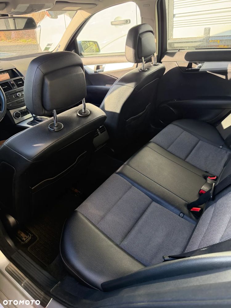 Mercedes-Benz Klasa C - 9