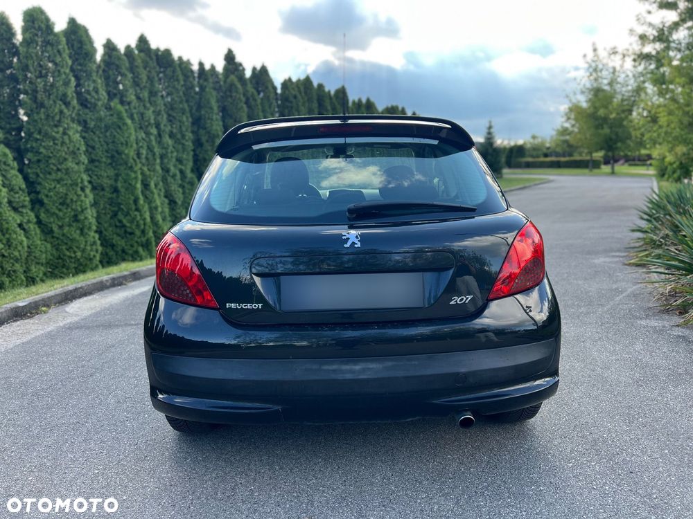 Peugeot 207 - 5