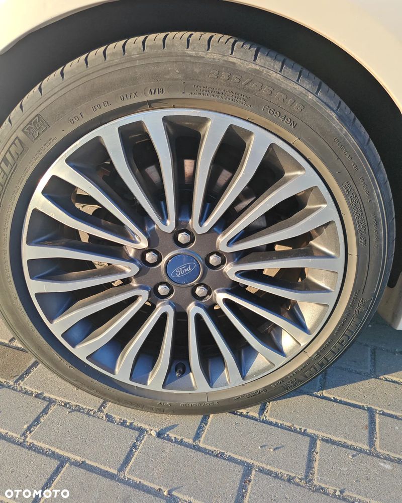 Ford Mondeo - 21