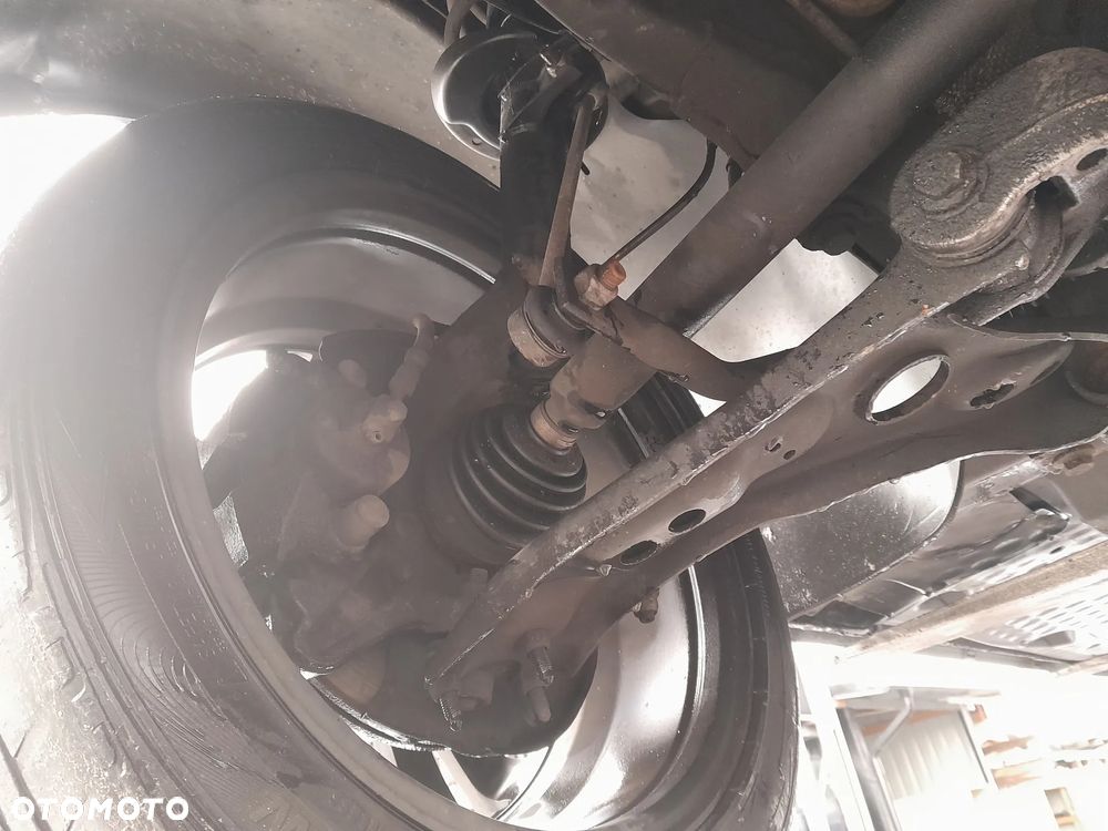 GOLF VI ZWROTNICA PRAWA PRZEDNIA - 1