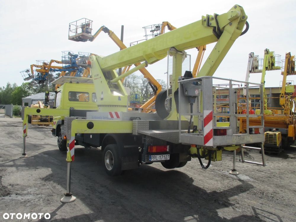 Mercedes-Benz Wumag WT230 - 6