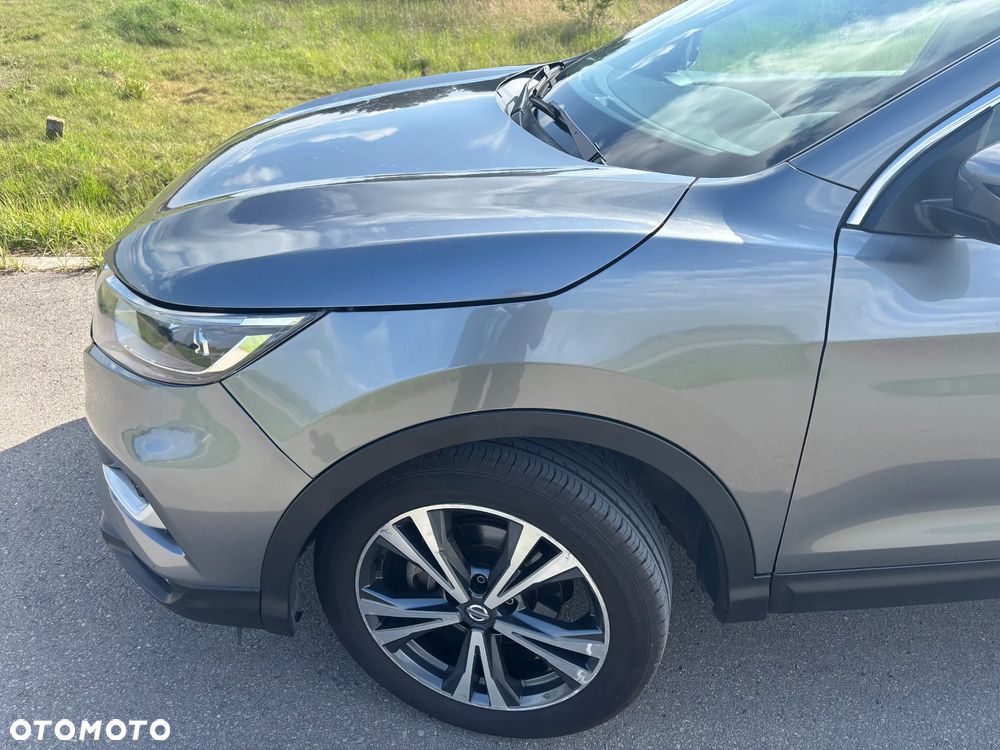 Nissan Qashqai 1.2 DIG-T N-Connecta EU6 - 20