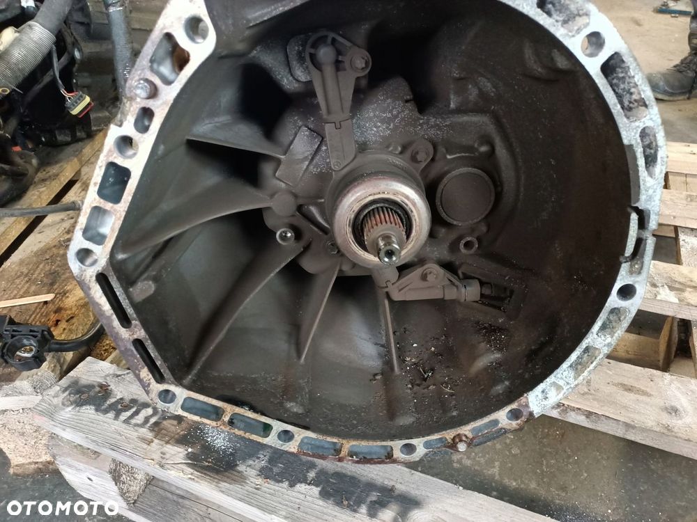 Skrzynia biegów MERCEDES CLK W208 C208 2.0B R2032610701 - 2