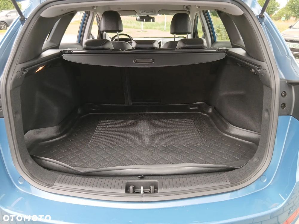Hyundai i30 1.6 GDI Comfort - 17