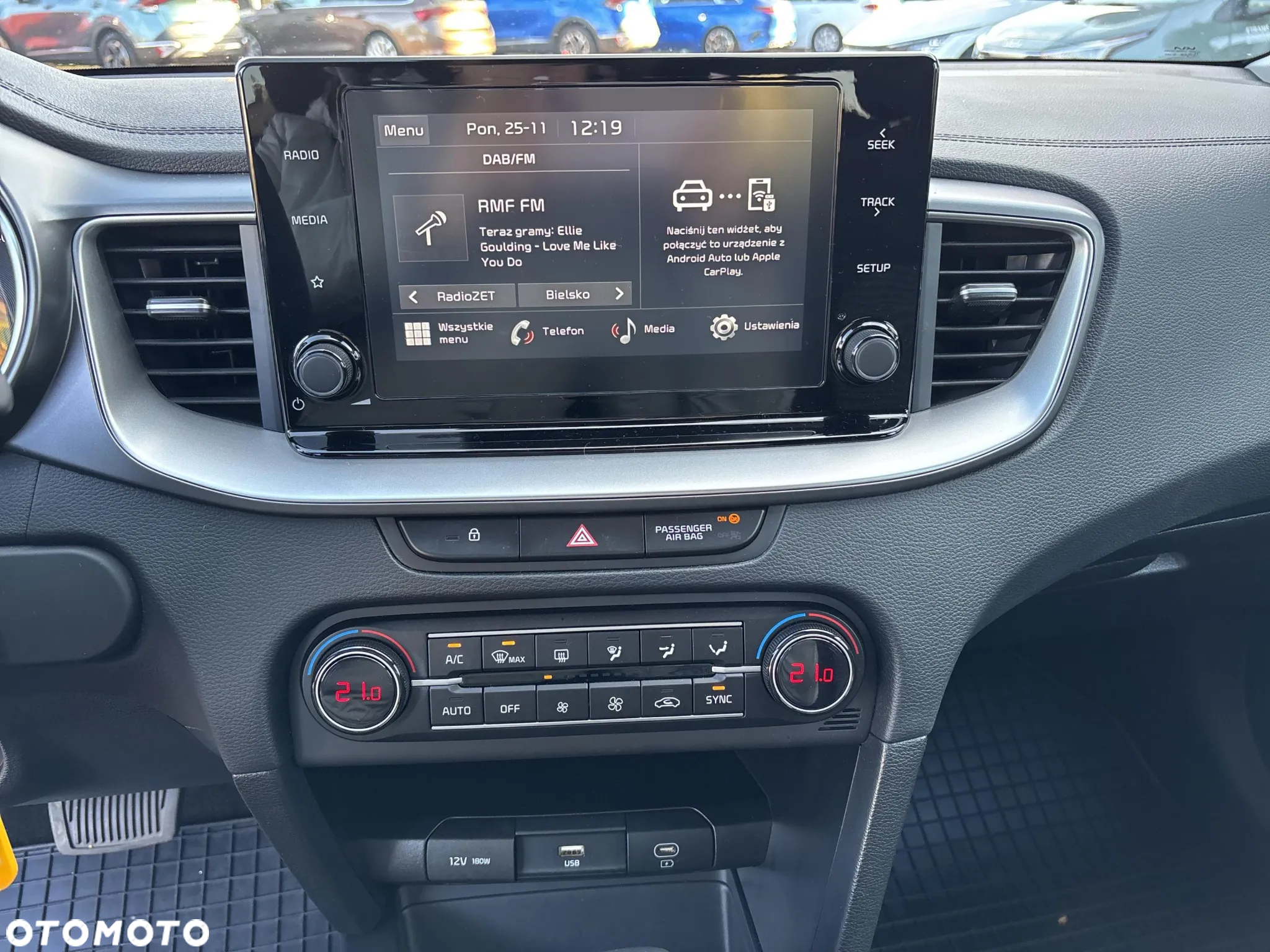 Kia Ceed 1.5 T-GDI M DCT - 14