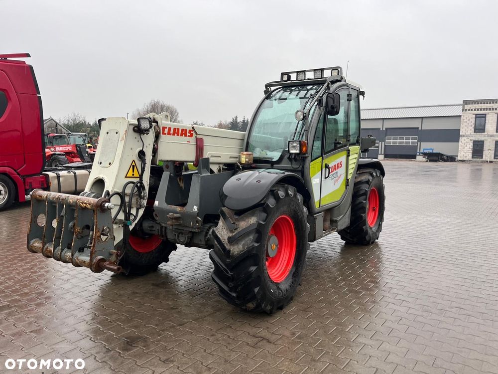 Claas Scorpion 9040 varipower - 2