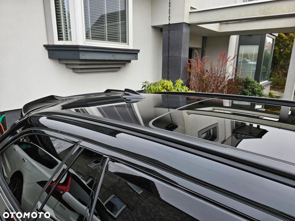 BMW Seria 5 520d M Sport - 26