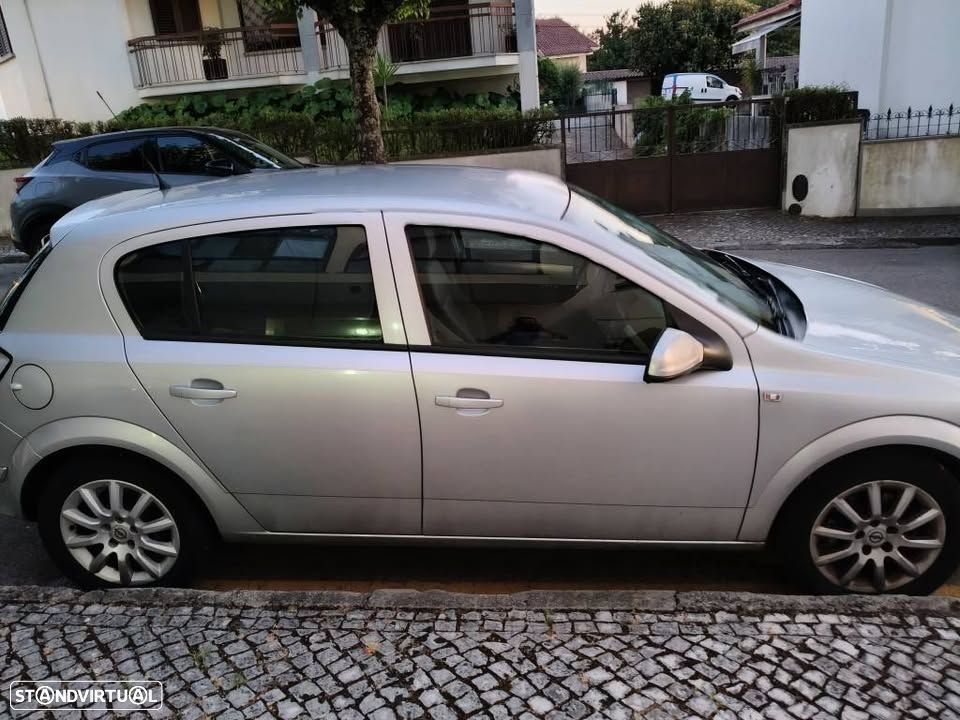 Opel Astra - 3