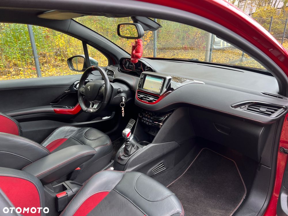 Peugeot 208 1.6 THP GTi - 19