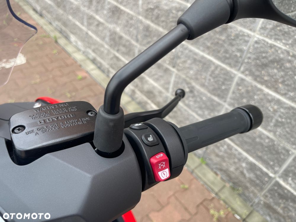 BMW C 400 X - 8