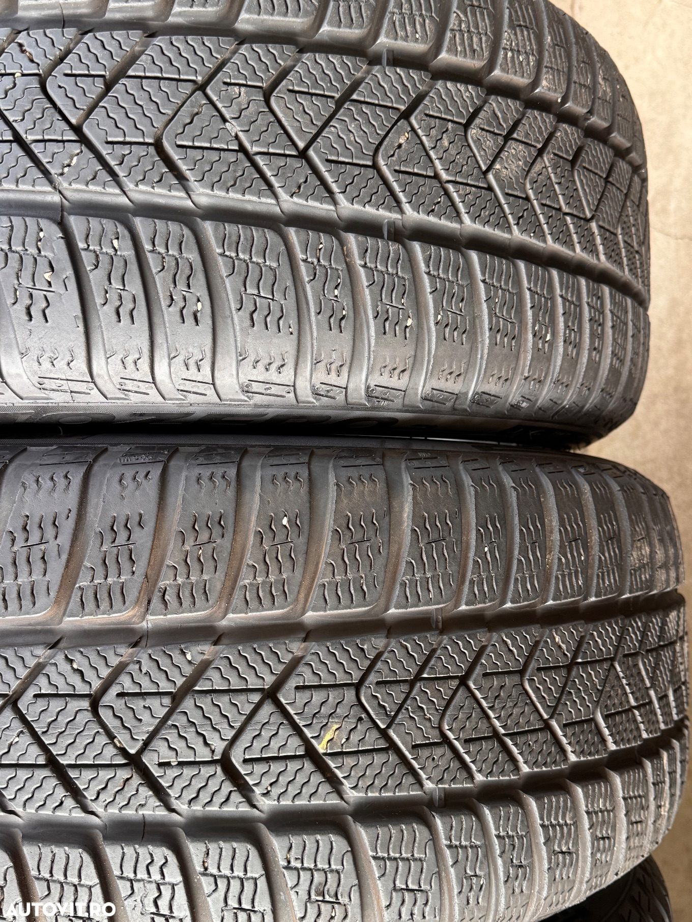 Vând jante originale BMW 5 G30-31 pe 19” cu anvelope de iarnă - 19