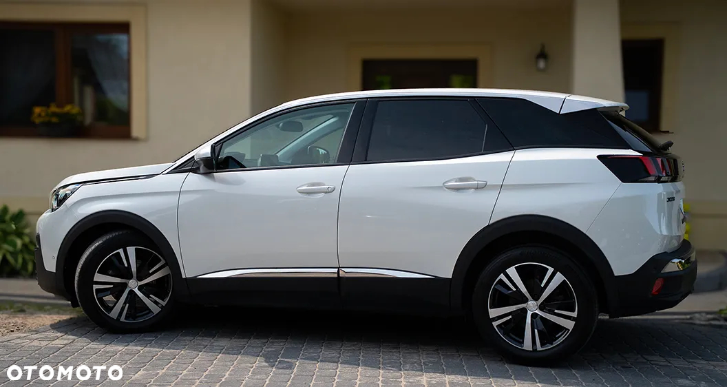 Peugeot 3008 1.5 BlueHDi Allure Pack S&S - 24