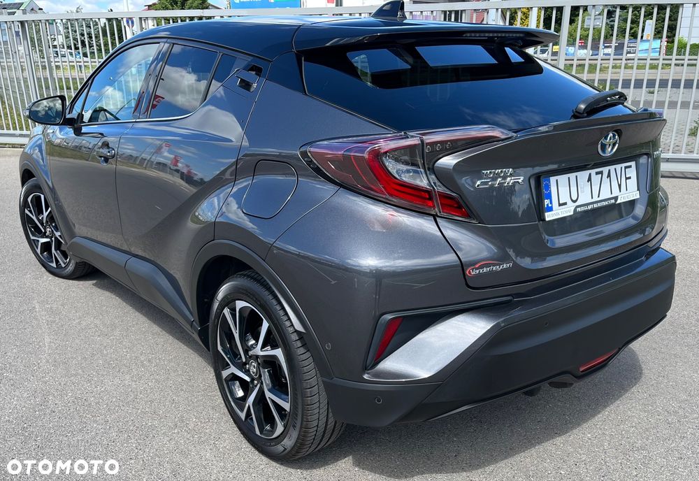 Toyota C-HR Flow - 5