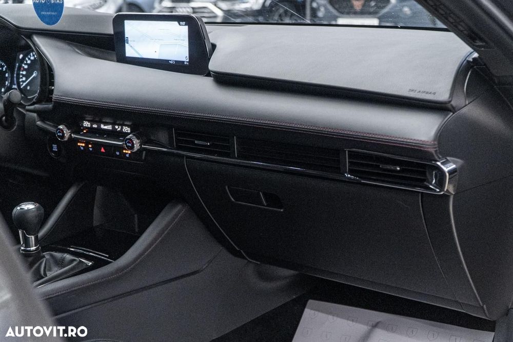 Mazda 3 e-SKYACTIV-G 2.0 M HYBRID 150 SELECTION - 36