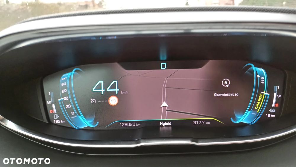 Peugeot 3008 1.6 PureTech Hybrid PHEV Allure Pack S&S EAT8 - 19