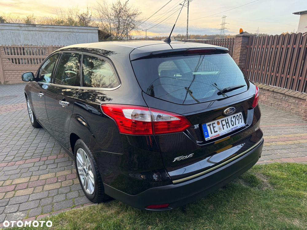 Ford Focus 1.6 TDCi DPF Titanium - 9