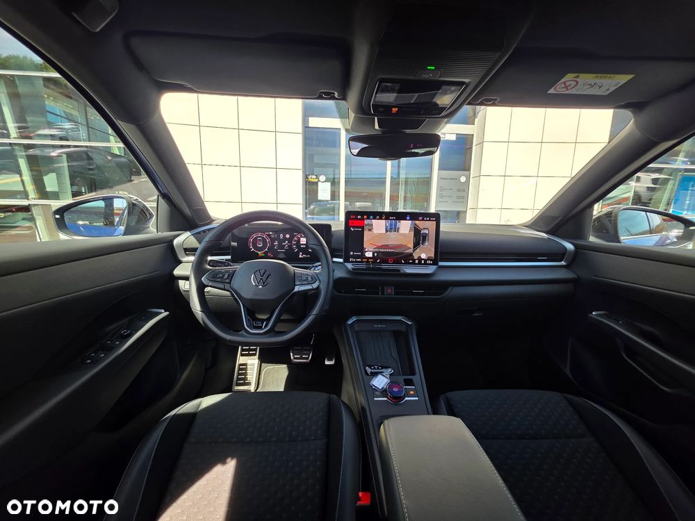 Volkswagen T-Roc 1.5 eTSI R-Line DSG - 14