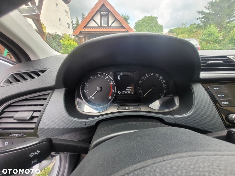 Skoda Fabia 1.0 Active - 8