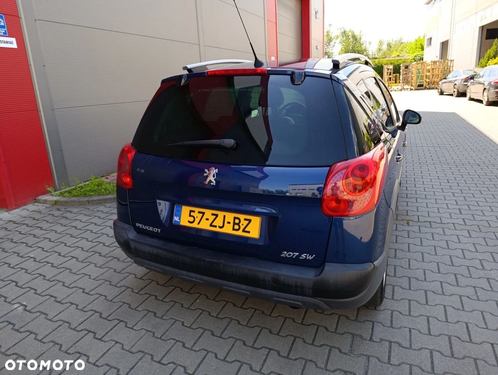 Peugeot 207 120 VTi Outdoor - 26
