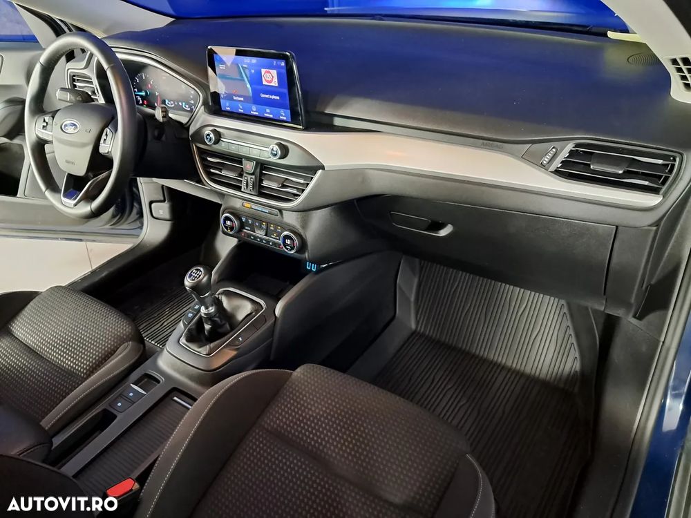 Ford Focus - 18