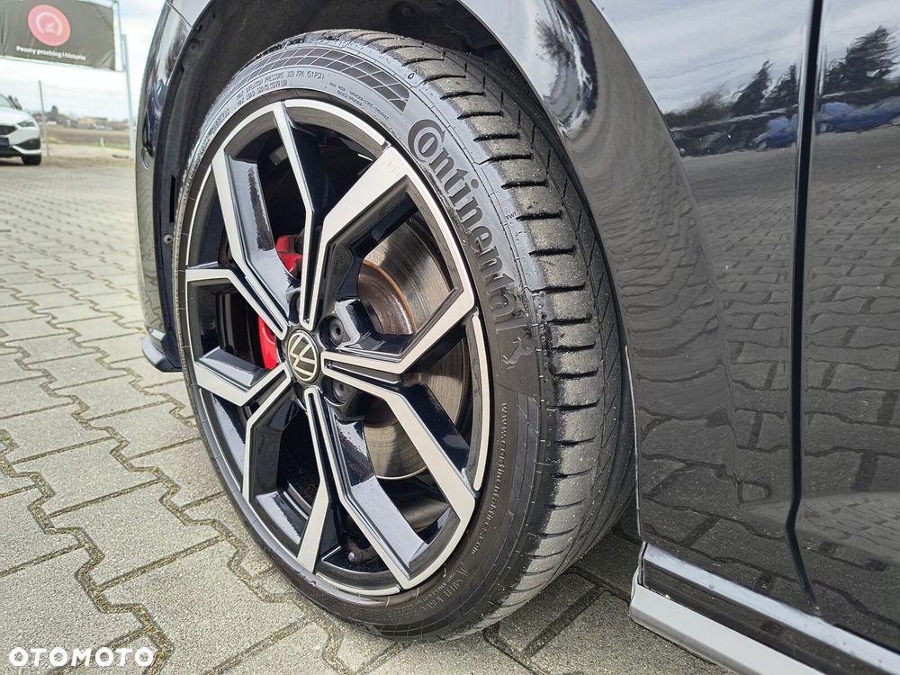 Volkswagen Polo - 9