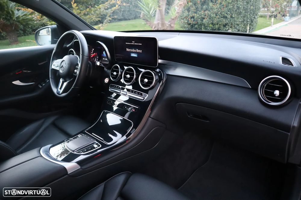 Mercedes-Benz GLC 300 e Coupé 4Matic - 22