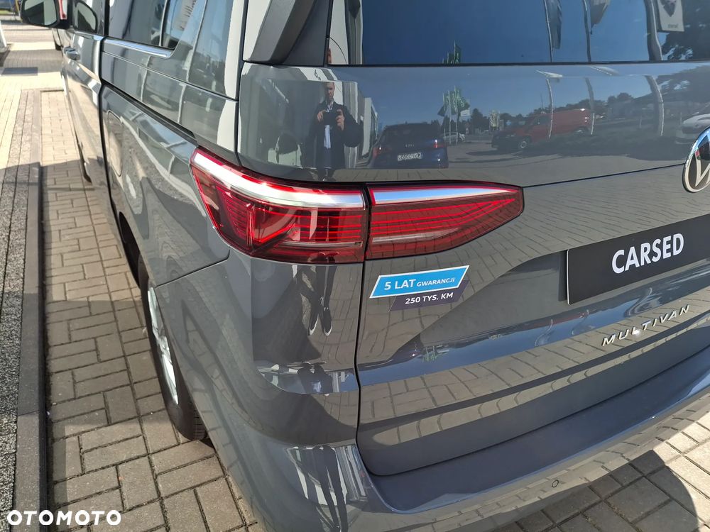 Volkswagen Multivan 2.0 TDI L2 Family DSG - 12