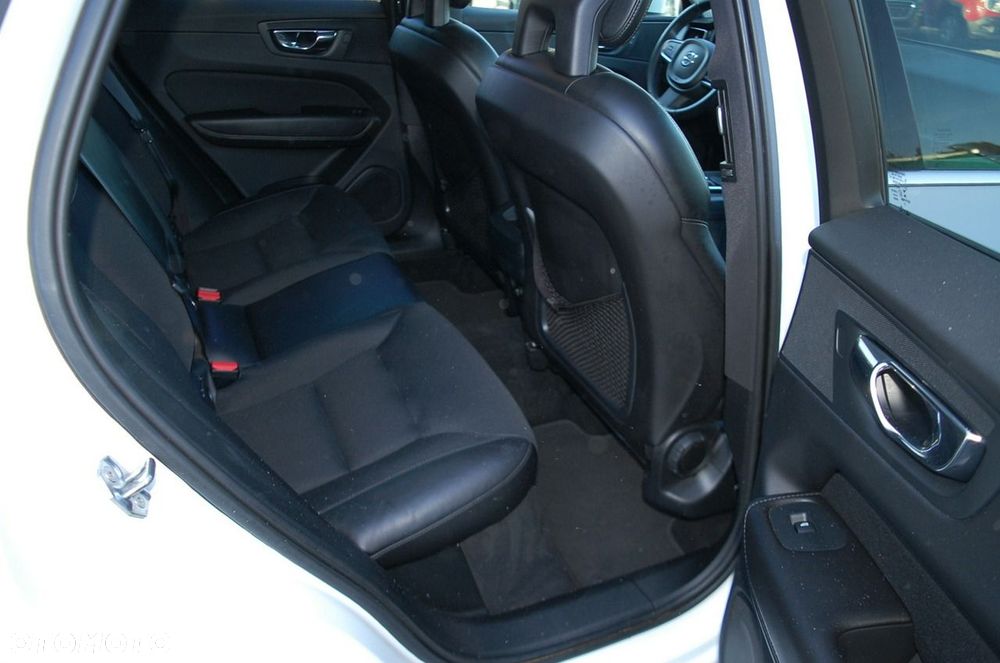 Volvo XC 60 - 34