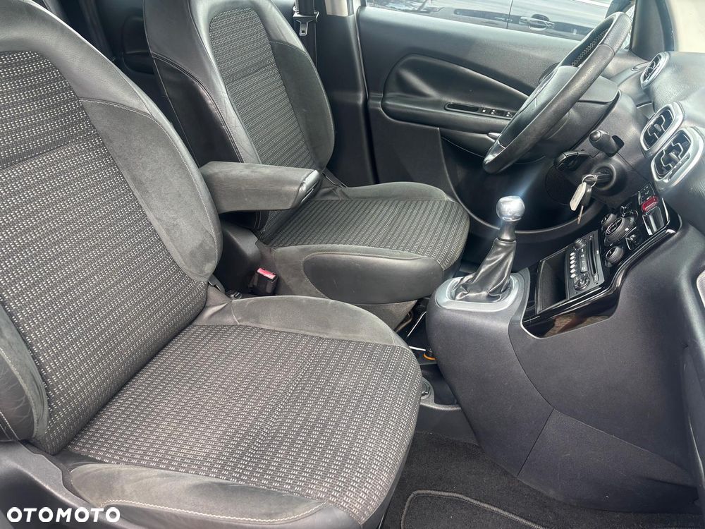 Citroën C3 Picasso 1.4i Exclusive - 23