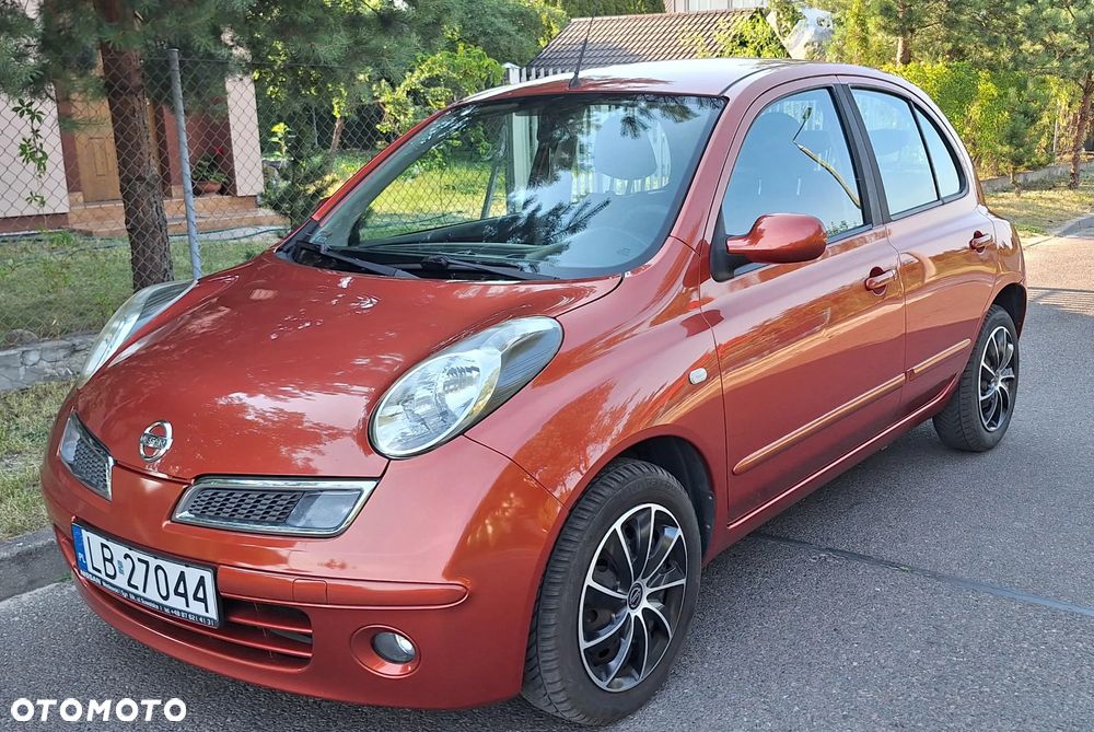 Nissan Micra - 1