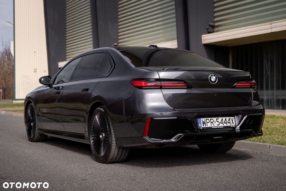 BMW Seria 7 740d xDrive mHEV Nero Lusso Edition sport - 9
