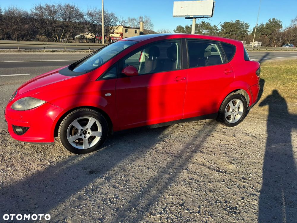 Seat Toledo 2.0 TDI Stylance DSG - 2