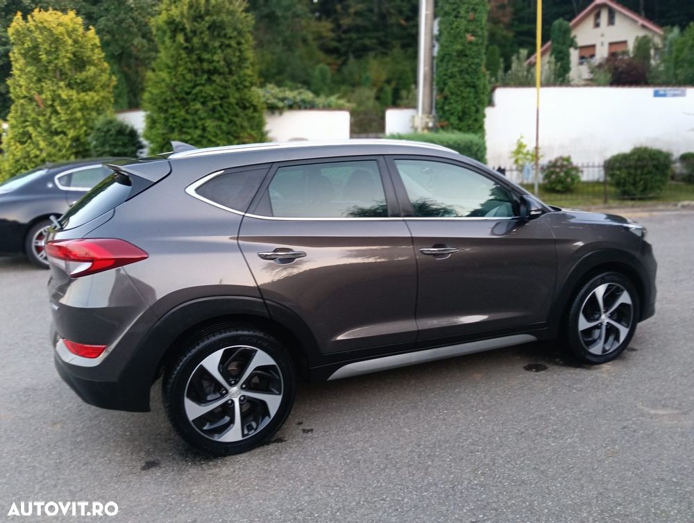 Hyundai Tucson blue 1.7 CRDi 2WD DCT Style - 9