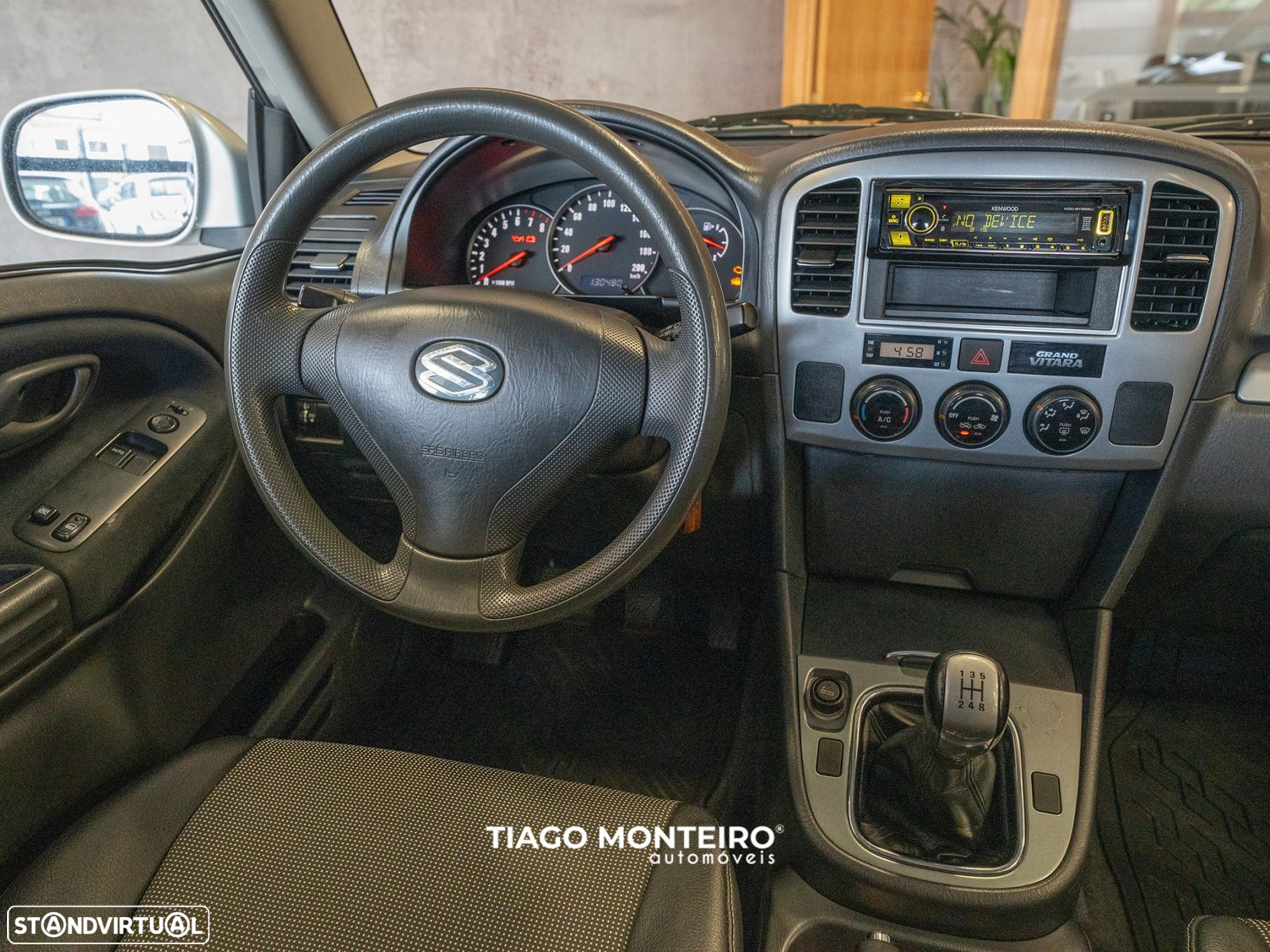 Suzuki Grand Vitara - 30