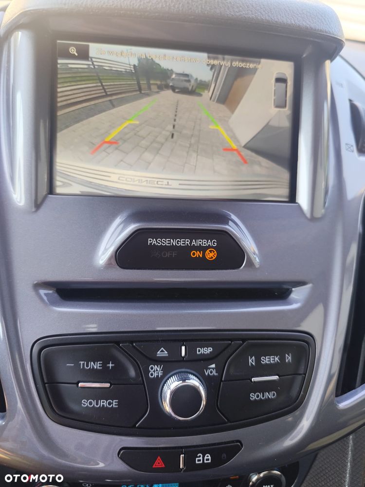 Ford Tourneo Connect 1.5 TDCi Titanium - 6