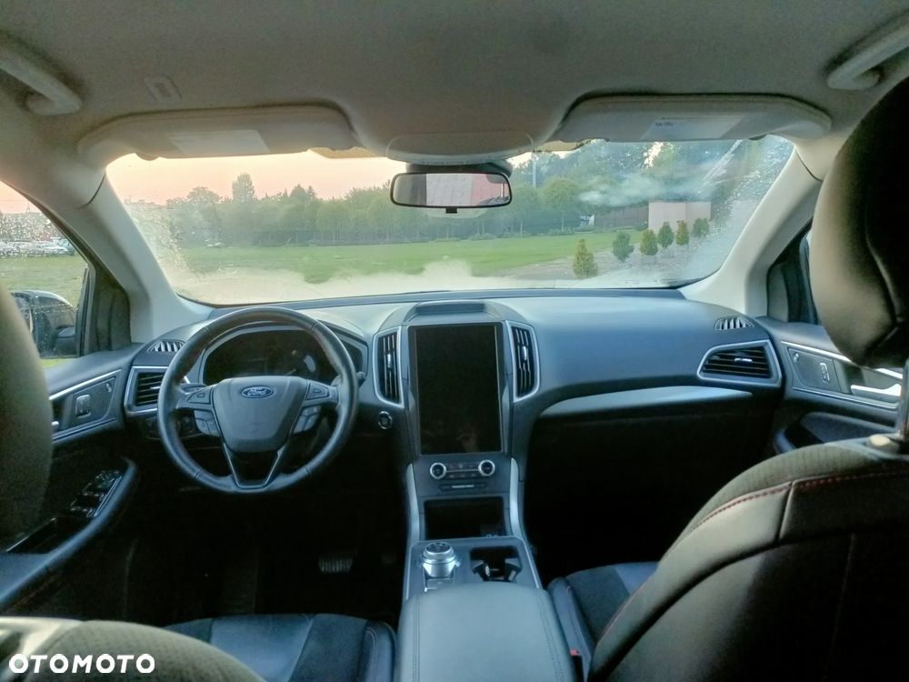 Ford Edge - 18