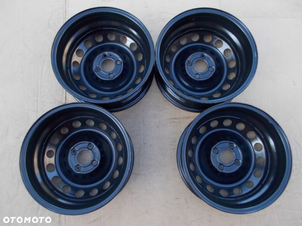 4x Felgi 15 Renault Clio III IV Thalia Dokker Dacia Sandero Lodgy Logan ET40 - 15