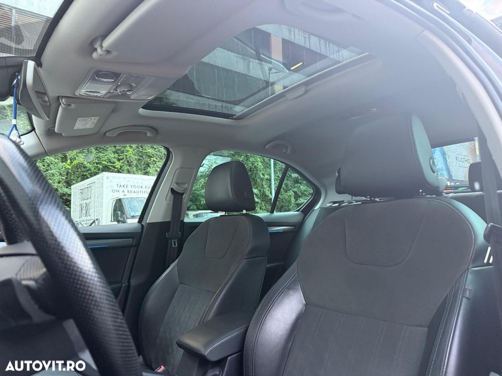 Skoda Octavia 2.0 TDI DSG Style - 13