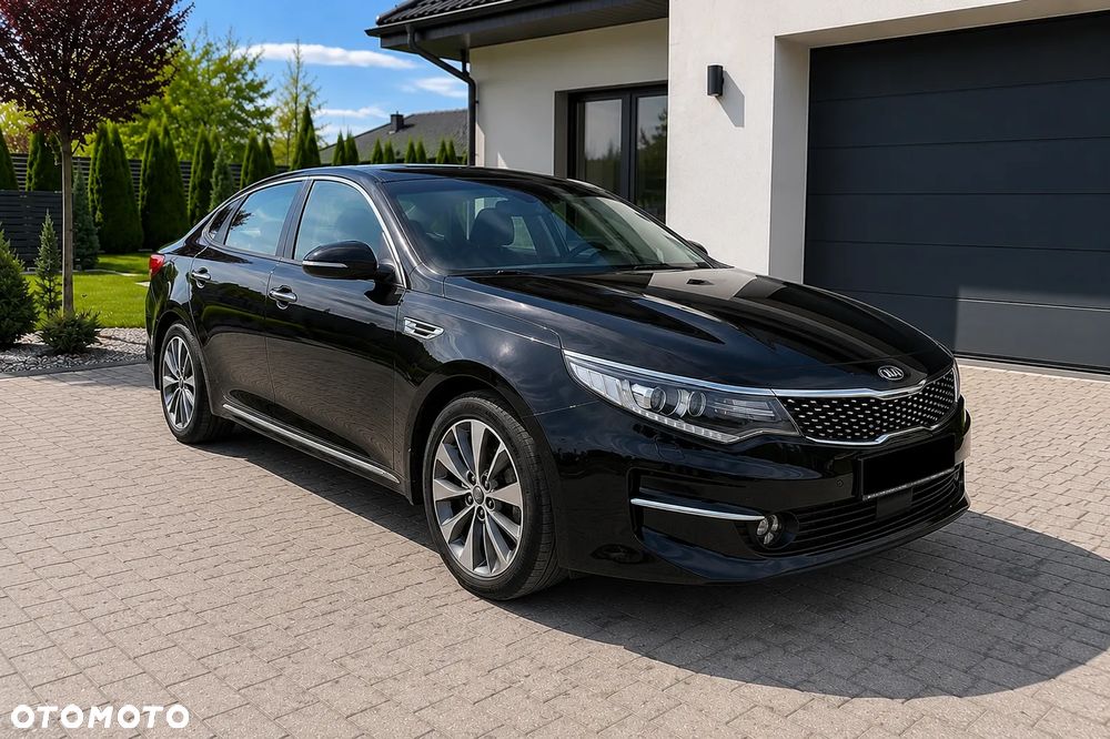 Kia Optima 1.7 CRDI XL DCT - 4
