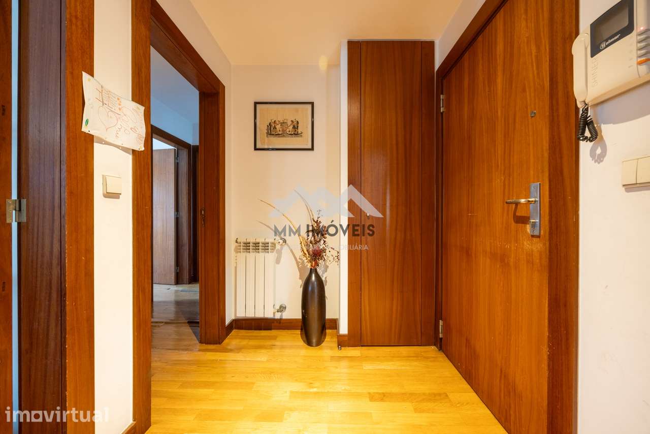 Apartamento T2 | Varandas da Foz | Varanda | Praia | Lugar de Garagem - Grande imagem: 5/20