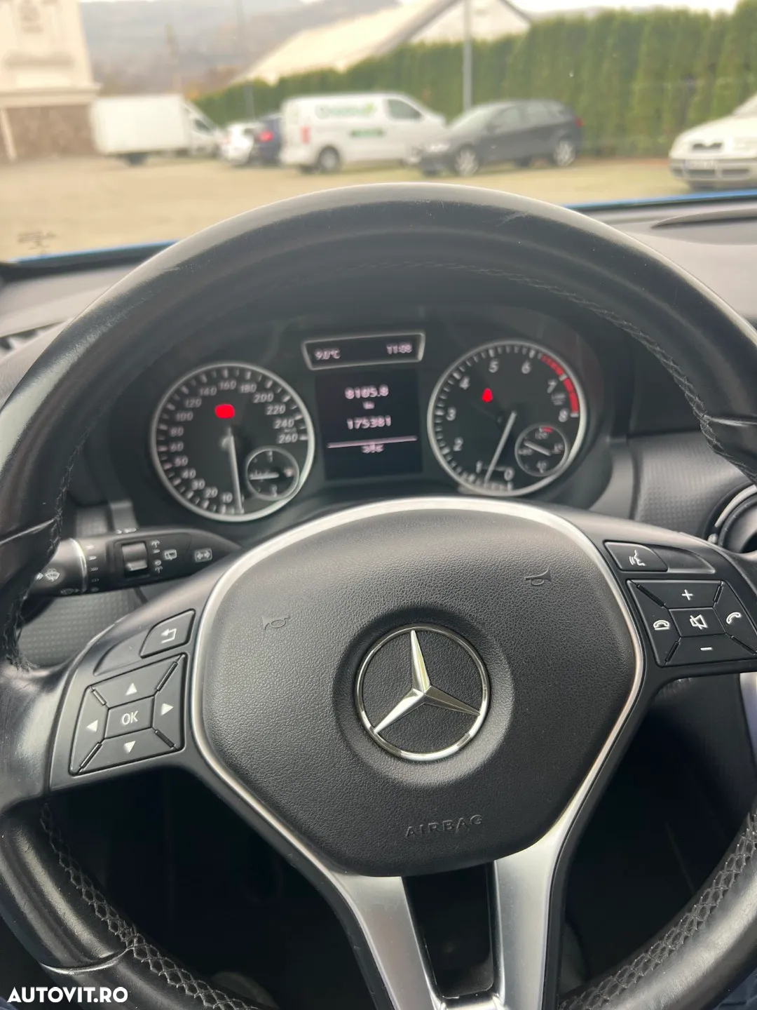 Mercedes-Benz A 180 - 15