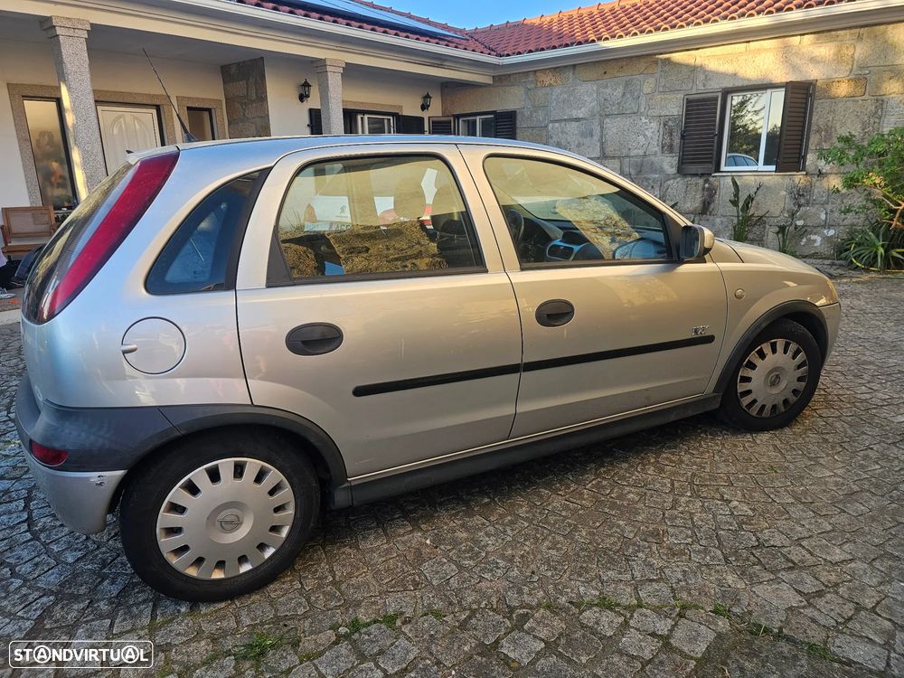 Opel Corsa - 1