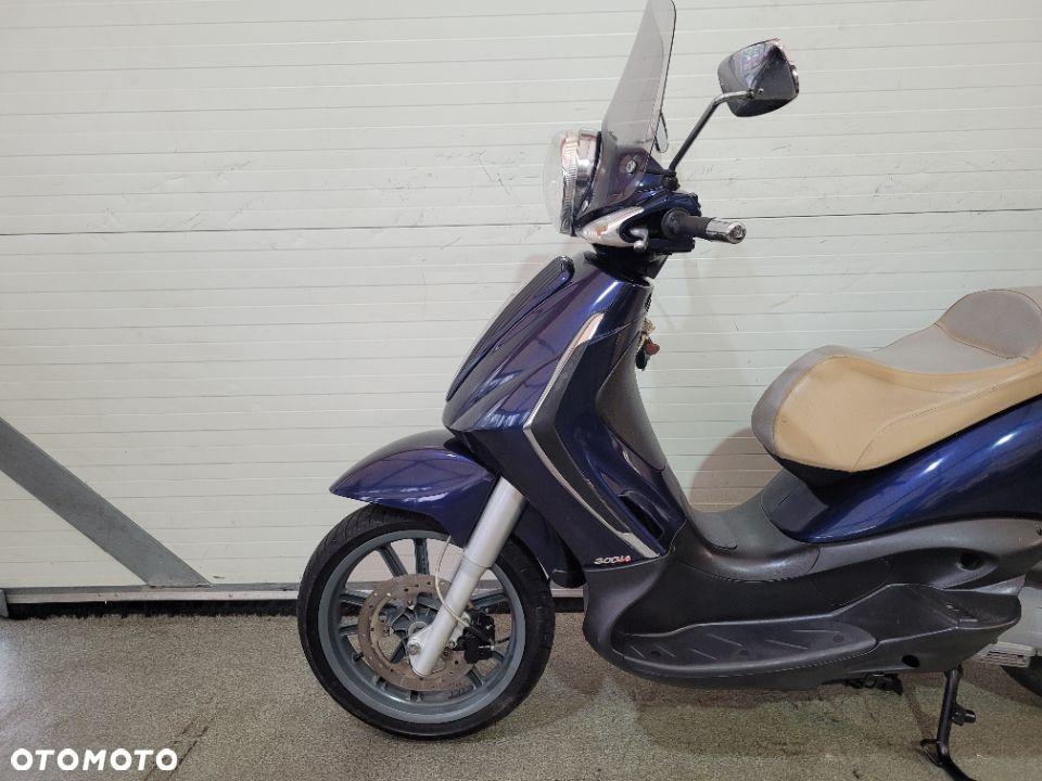 Piaggio Beverly - 9
